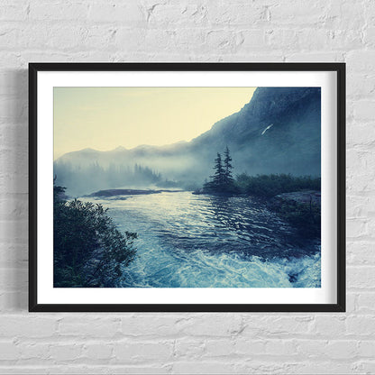Quadro com Moldura de Madeira, Vidro Temperado e Paspatur. Papel Fotográfico Ultra HD.