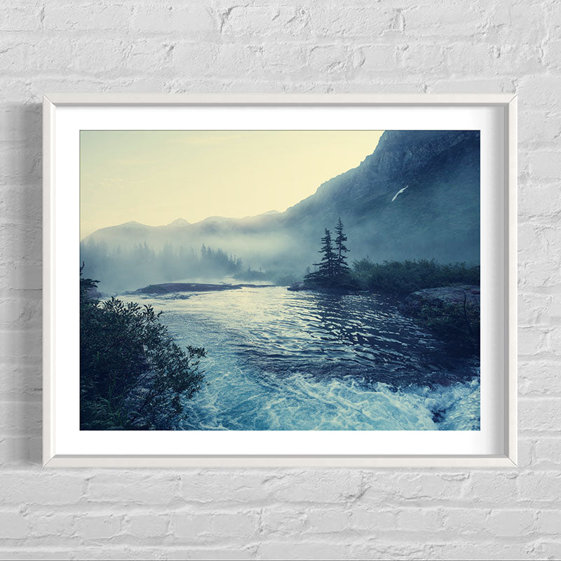 Quadro com Moldura de Madeira, Vidro Temperado e Paspatur. Papel Fotográfico Ultra HD.